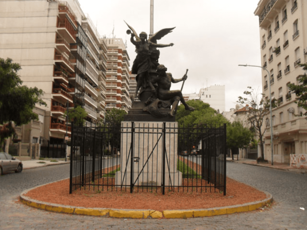 La Navegacion Boulevard Filipinas Colegiales